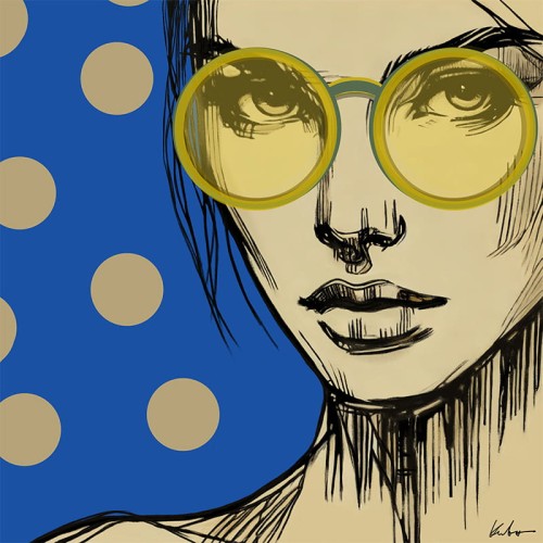 WOMAN WITH GLASSES BLUE – nowoczesny obraz kobiety w okrągłych okularach na niebieskim tle, Katarzyna Jasyk, Ravenart.