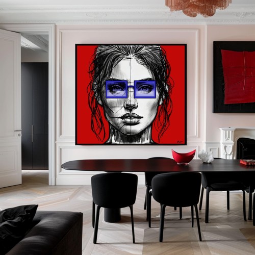 WOMAN WITH GLASSES - RED